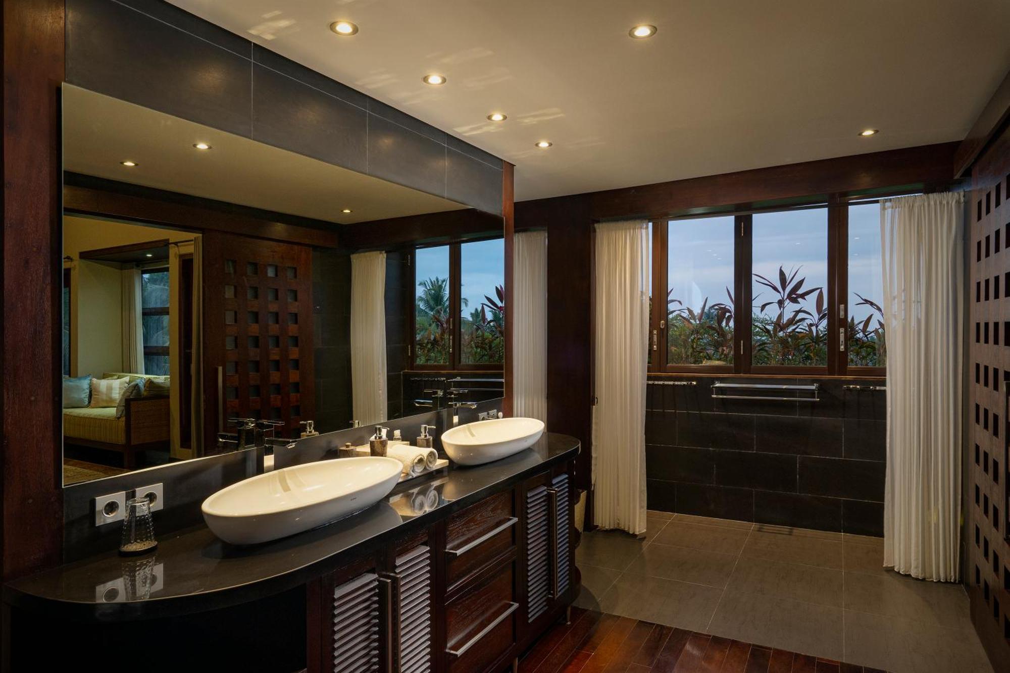 The Luxe Ubud Rum bild