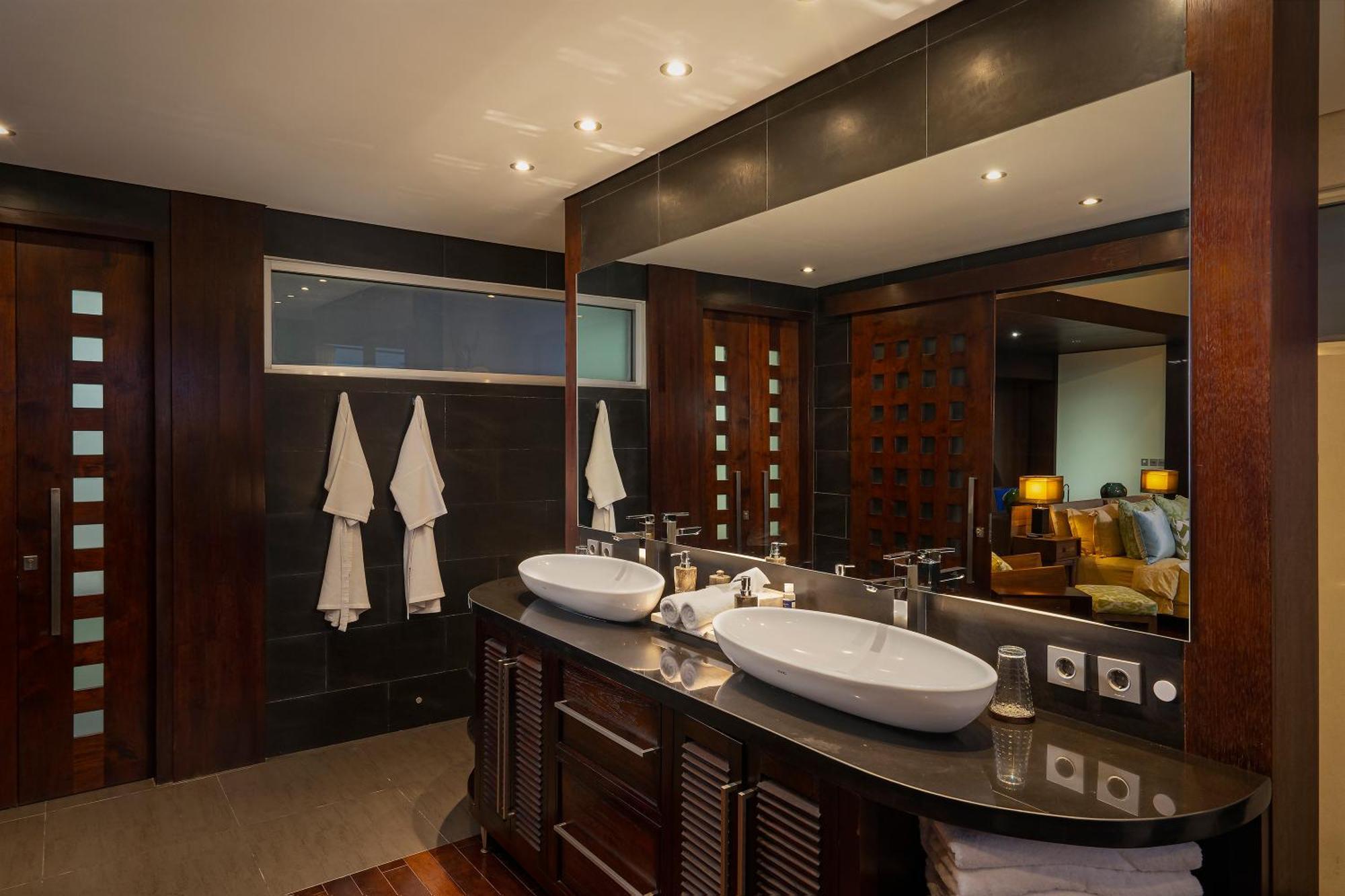 The Luxe Ubud Rum bild